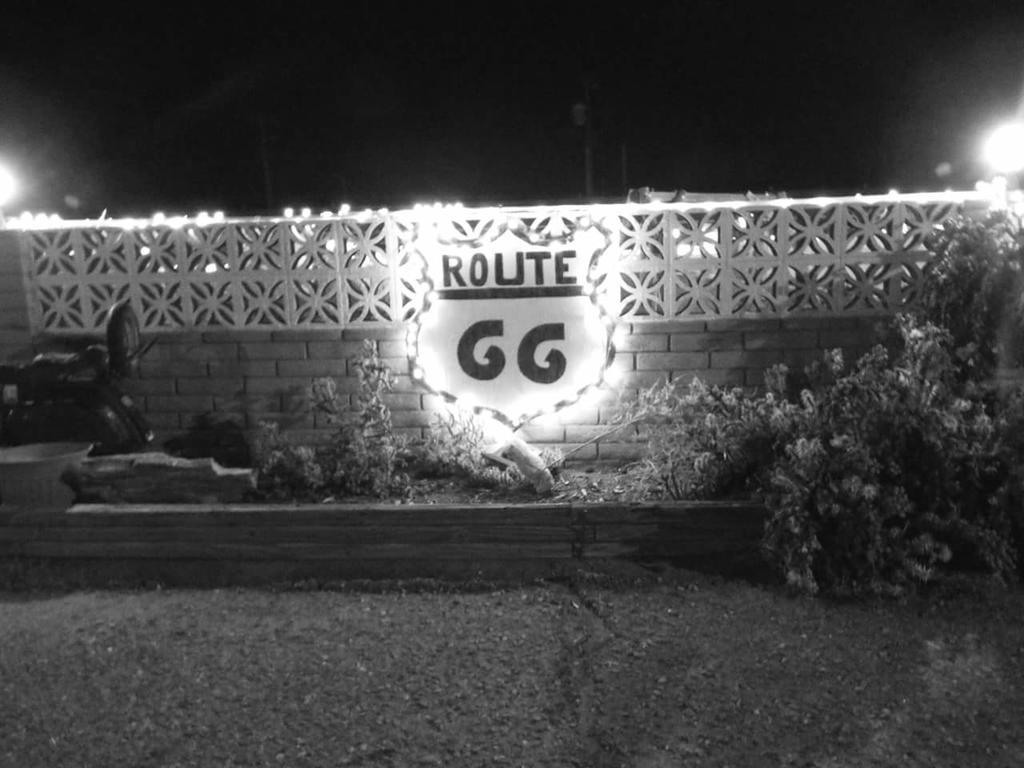 Globetrotter Lodge Холбрук Экстерьер фото