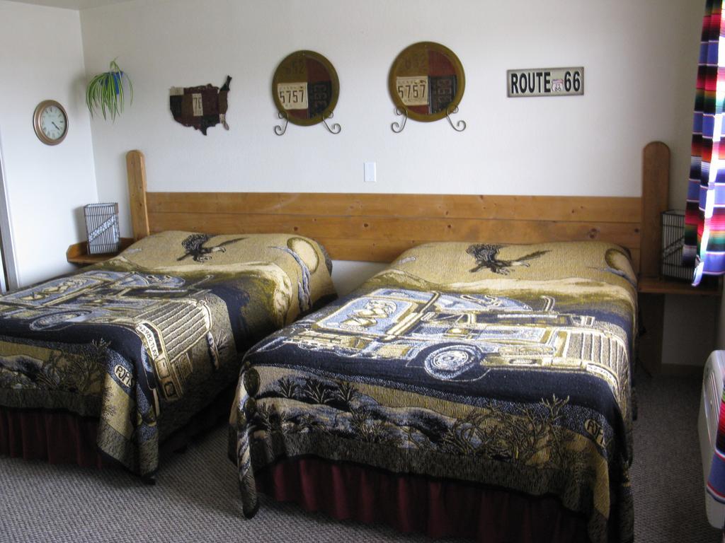 Globetrotter Lodge Холбрук Экстерьер фото